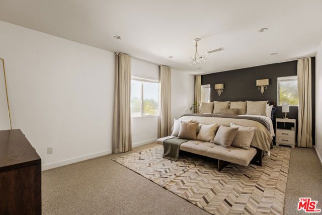 12545 Walsh Avenue, Los Angeles, CA 90066