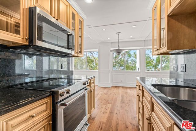 1155 N La Cienega Boulevard 306, West Hollywood, CA 90069