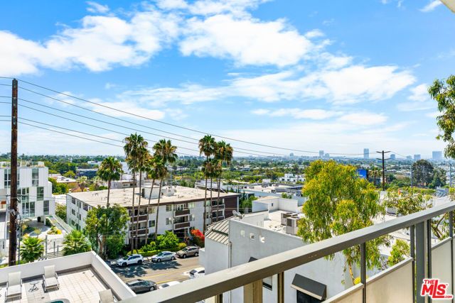 1155 N La Cienega Boulevard 306, West Hollywood, CA 90069