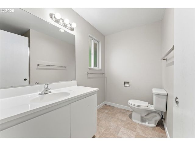 5755 Sw 167TH Ave, Beaverton, OR 97007