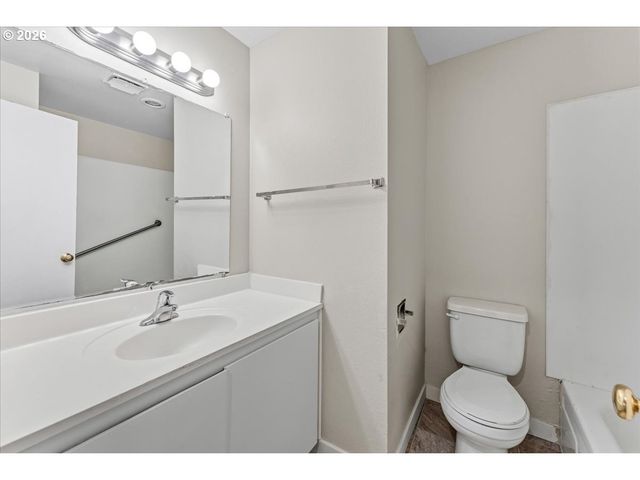 5755 Sw 167TH Ave, Beaverton, OR 97007