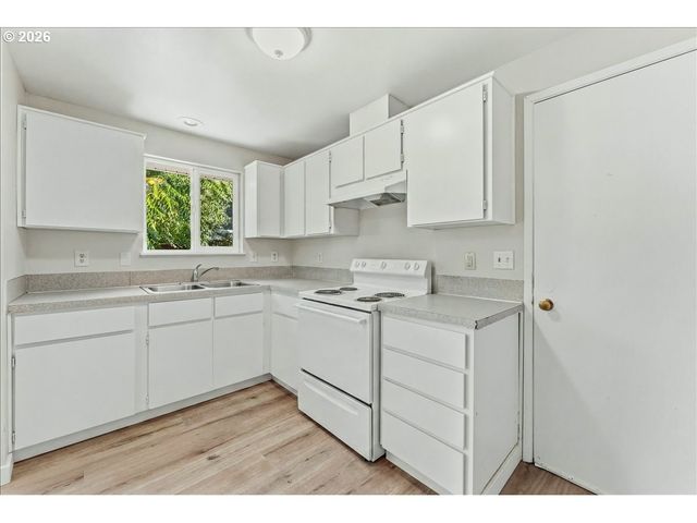 5755 Sw 167TH Ave, Beaverton, OR 97007