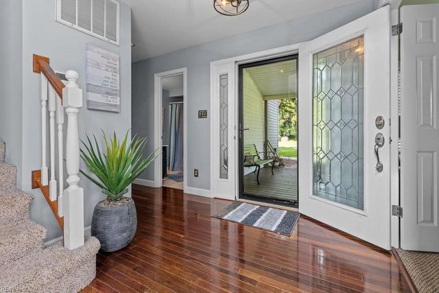 101 Fleetney CIR, Smithfield, VA 23430