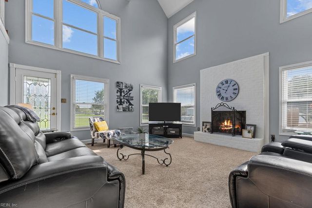 101 Fleetney CIR, Smithfield, VA 23430