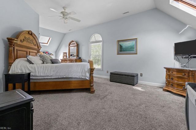 101 Fleetney CIR, Smithfield, VA 23430