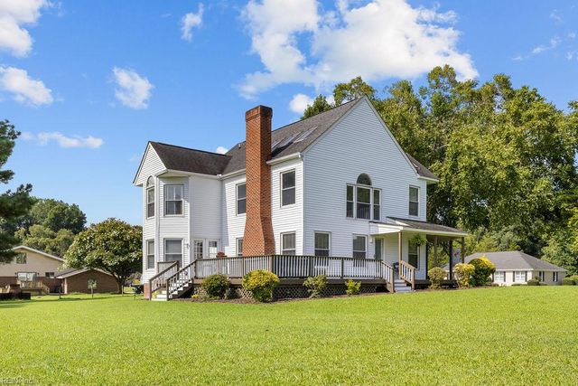 101 Fleetney CIR, Smithfield, VA 23430