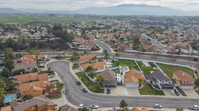 31841 Monique Circle, Temecula, CA 92591