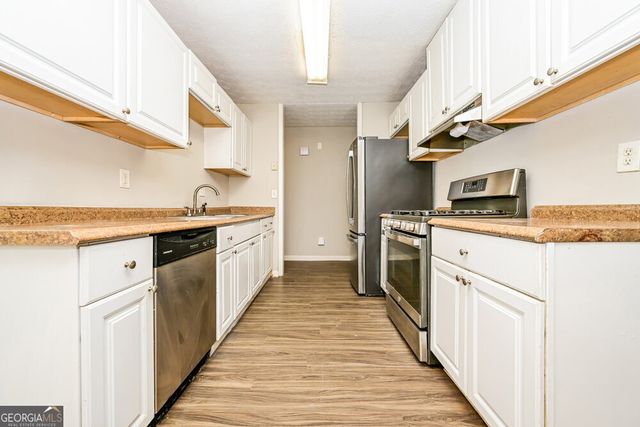 3835 Charlotte Drive, Rex, GA 30273