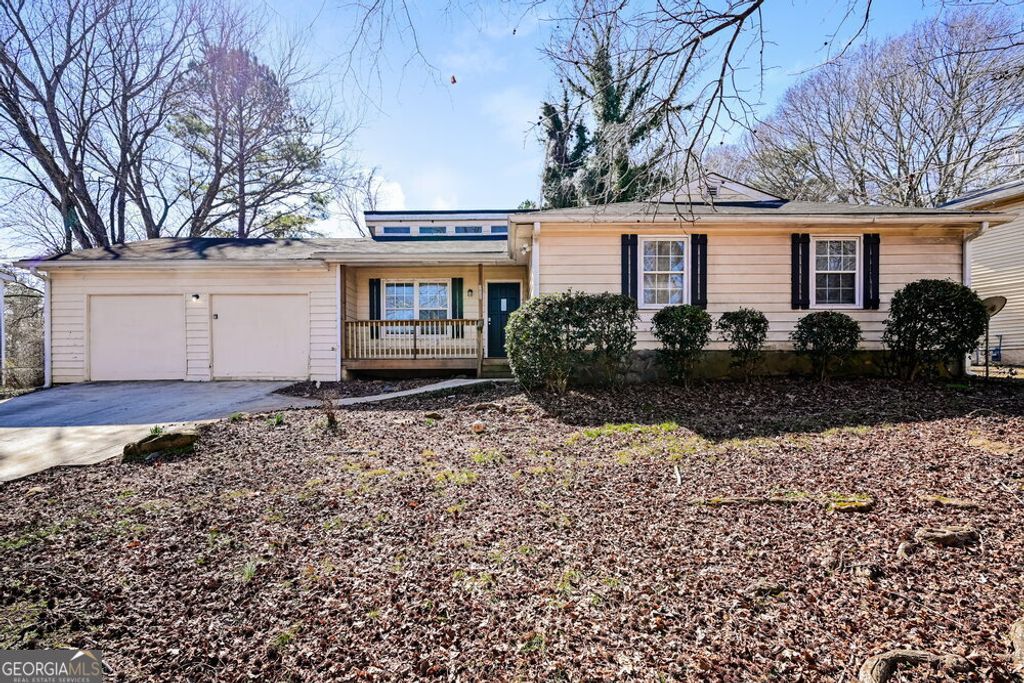 3835 Charlotte Drive, Rex, GA 30273