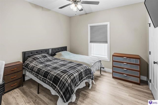 132 Carriage Hills Lane, Elizabethtown, KY 42701