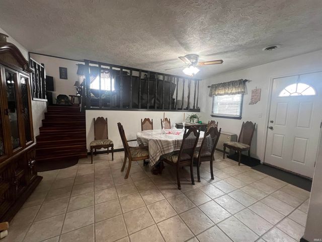 6281 E State Road 56 Highway, Dubois, IN 47527