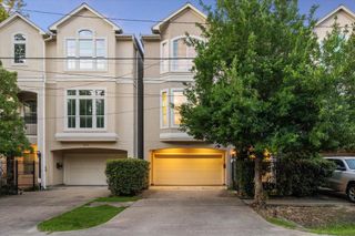 5706 Blossom Street, Houston, TX 77007