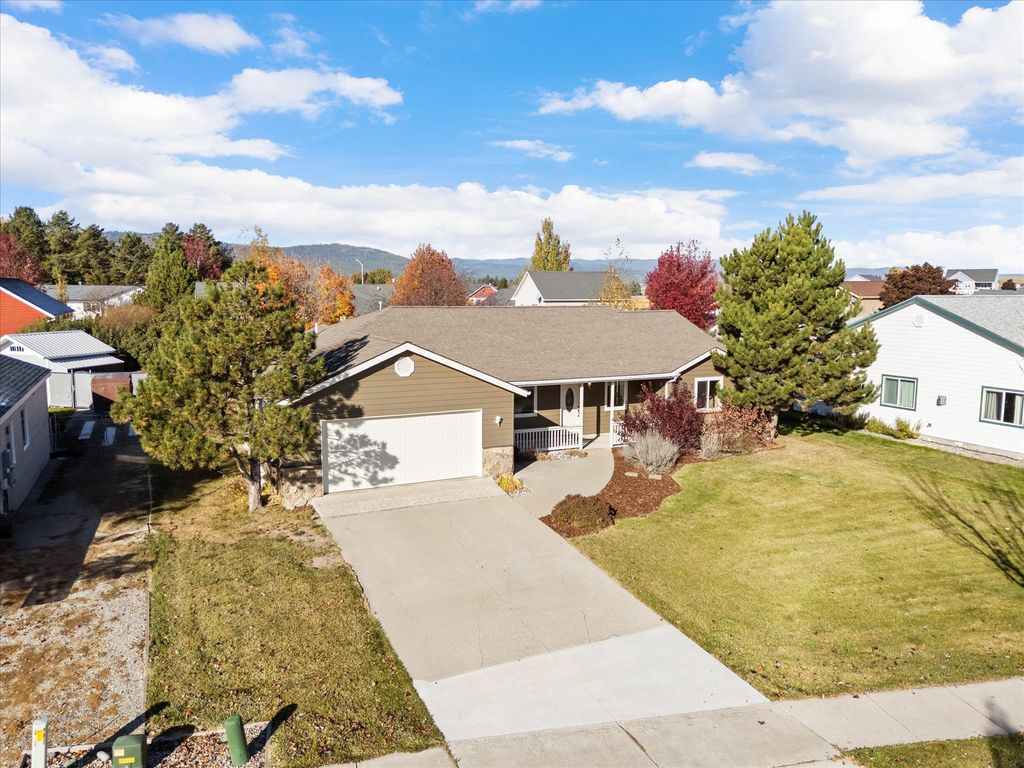 142 Blue Crest Drive, Kalispell, MT 59901 photo 4