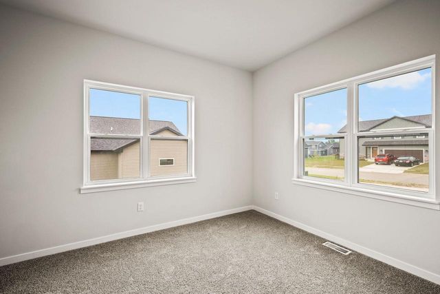 305 Michelle Lane, Cottage Grove, WI 53527