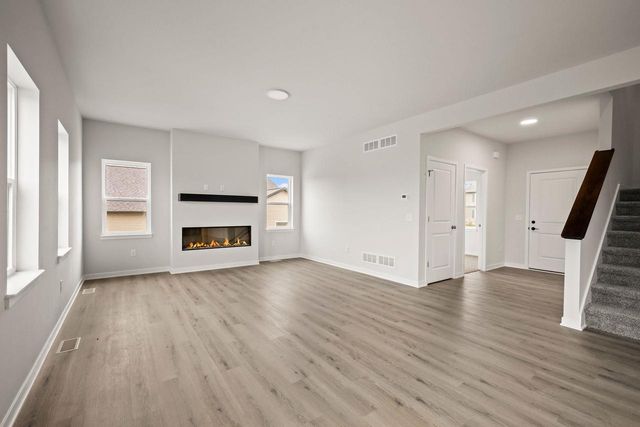 305 Michelle Lane, Cottage Grove, WI 53527