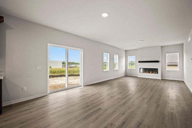305 Michelle Lane, Cottage Grove, WI 53527