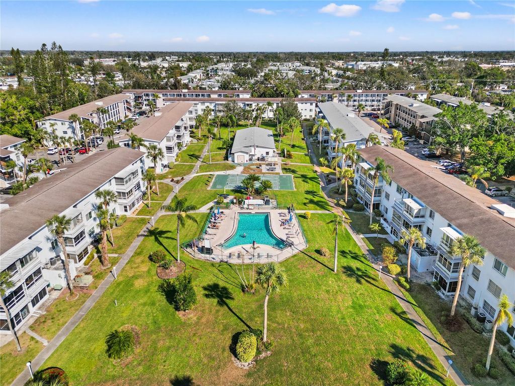 5907 GARDEN LANE H26, Bradenton, FL 34207