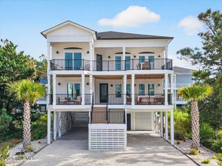 428 E Fifth Street, Ocean Isle Beach, NC 28469