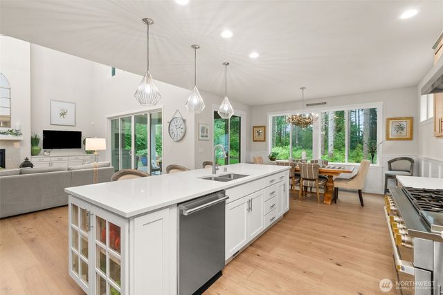 6830 Cavalier Street SW, Olympia, WA 98512