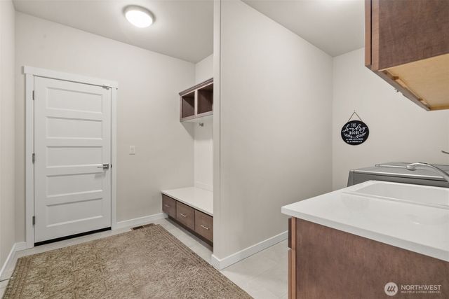 6830 Cavalier Street SW, Olympia, WA 98512