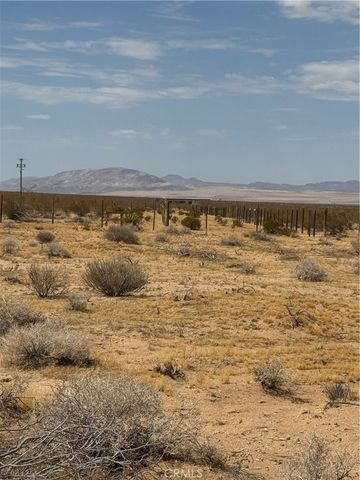 62626 N Pole Road, Joshua Tree, CA 92252