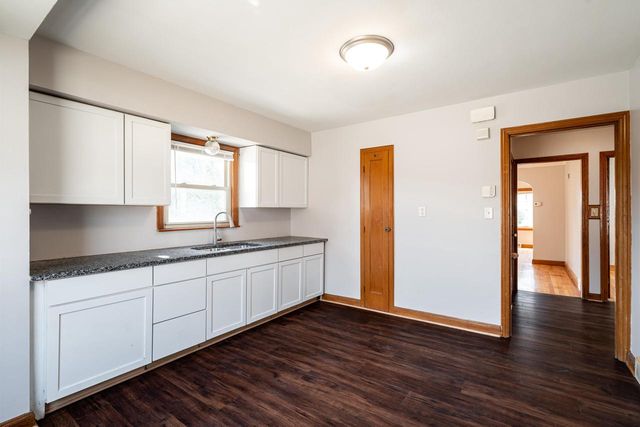 3120 N 56th STREET, Milwaukee, WI 53216