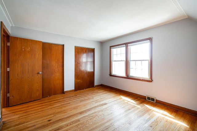 3120 N 56th STREET, Milwaukee, WI 53216