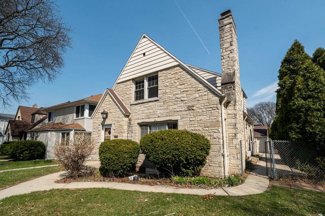 3120 N 56th STREET, Milwaukee, WI 53216