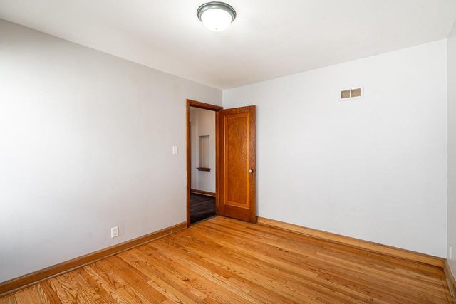 3120 N 56th STREET, Milwaukee, WI 53216