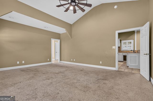 210 Loraine Forest Drive, Macon, GA 31210