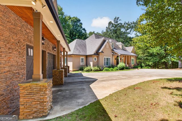 210 Loraine Forest Drive, Macon, GA 31210