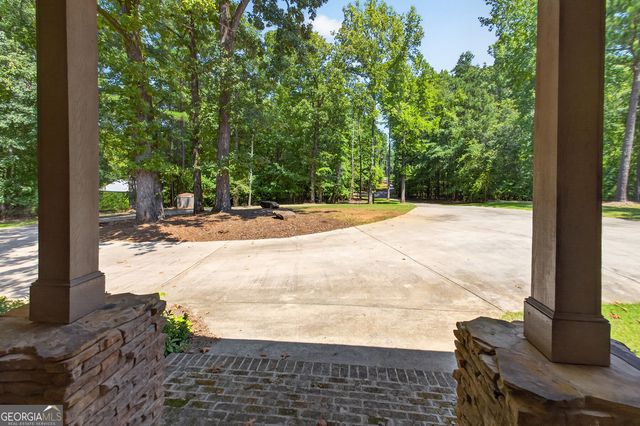 210 Loraine Forest Drive, Macon, GA 31210