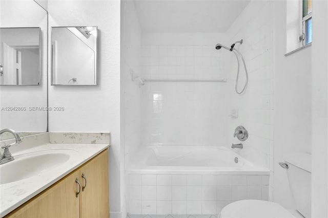 8858 W Flagler St 210, Miami, FL 33174