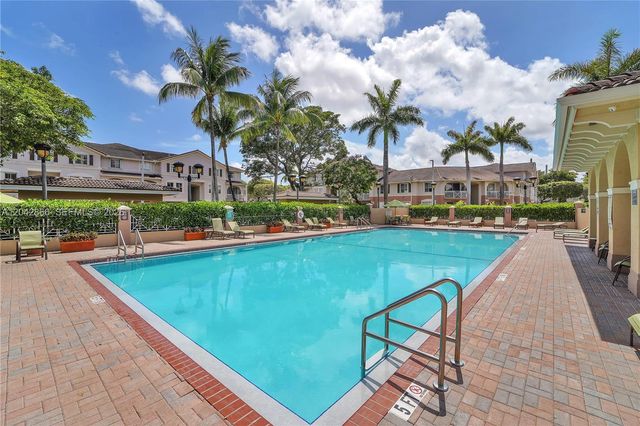 8858 W Flagler St 210, Miami, FL 33174