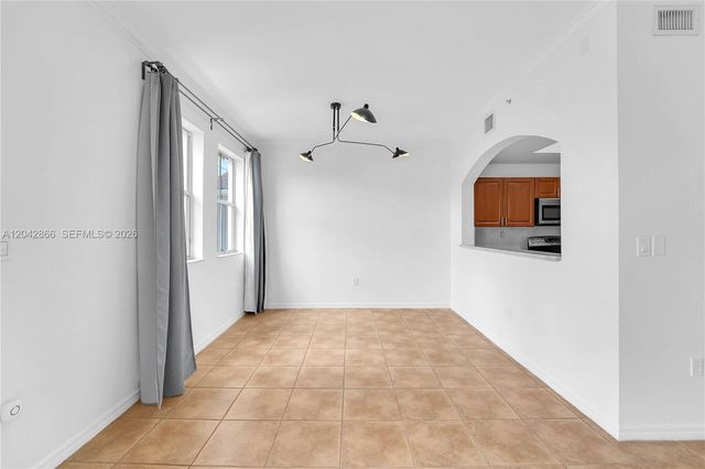 8858 W Flagler St 210, Miami, FL 33174