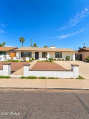 2656 N 48th Lane, Phoenix, AZ 85035