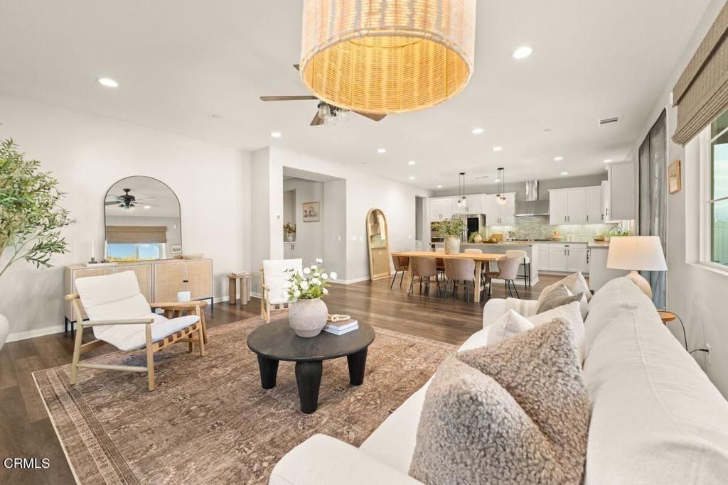251 Azalea, Fillmore, CA 93015 — photo 2