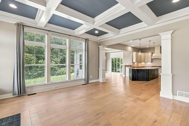 1002 Rambling Brook Way, Delaware, OH 43015