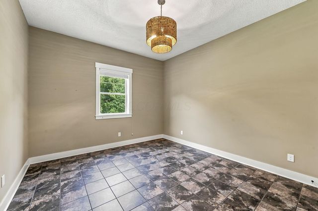 1002 Rambling Brook Way, Delaware, OH 43015