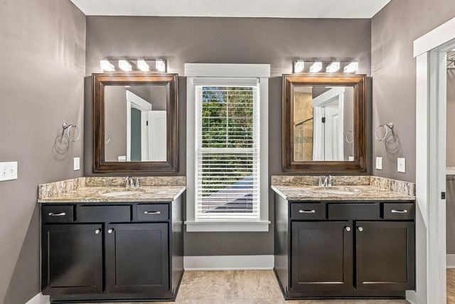 1002 Rambling Brook Way, Delaware, OH 43015