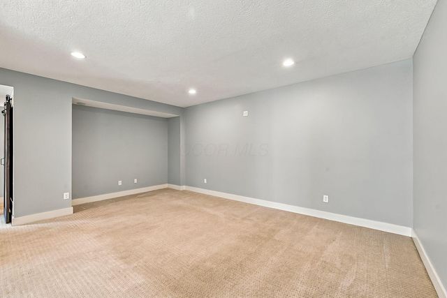 1002 Rambling Brook Way, Delaware, OH 43015