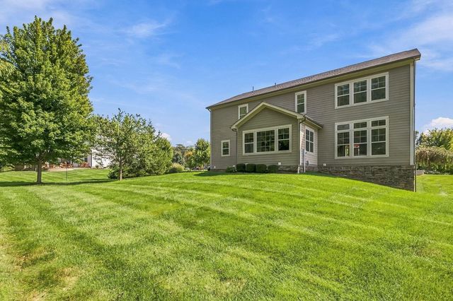 1002 Rambling Brook Way, Delaware, OH 43015