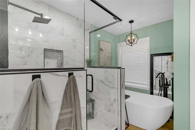 514 River Estates PL, Mathews, VA 23109