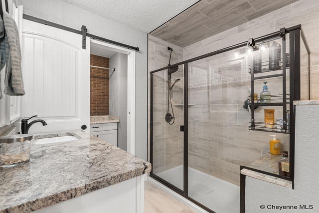 733 DOGWOOD AVE, Cheyenne, WY 82009