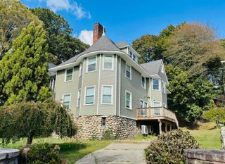 142 Broad Street, Norwich, CT 06360