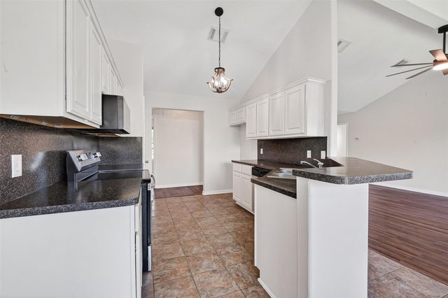9104 Dolphin Circle, Texas City, TX 77591