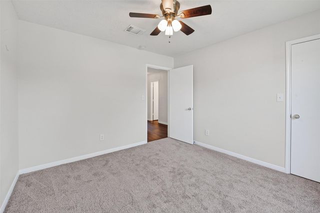 9104 Dolphin Circle, Texas City, TX 77591