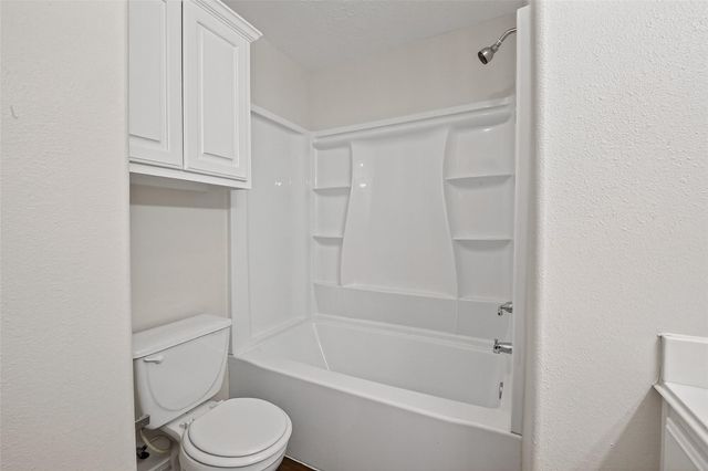 9104 Dolphin Circle, Texas City, TX 77591