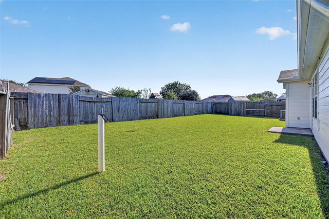 9104 Dolphin Circle, Texas City, TX 77591