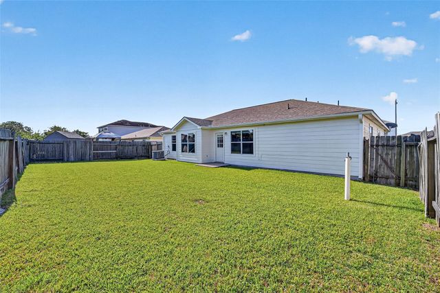 9104 Dolphin Circle, Texas City, TX 77591